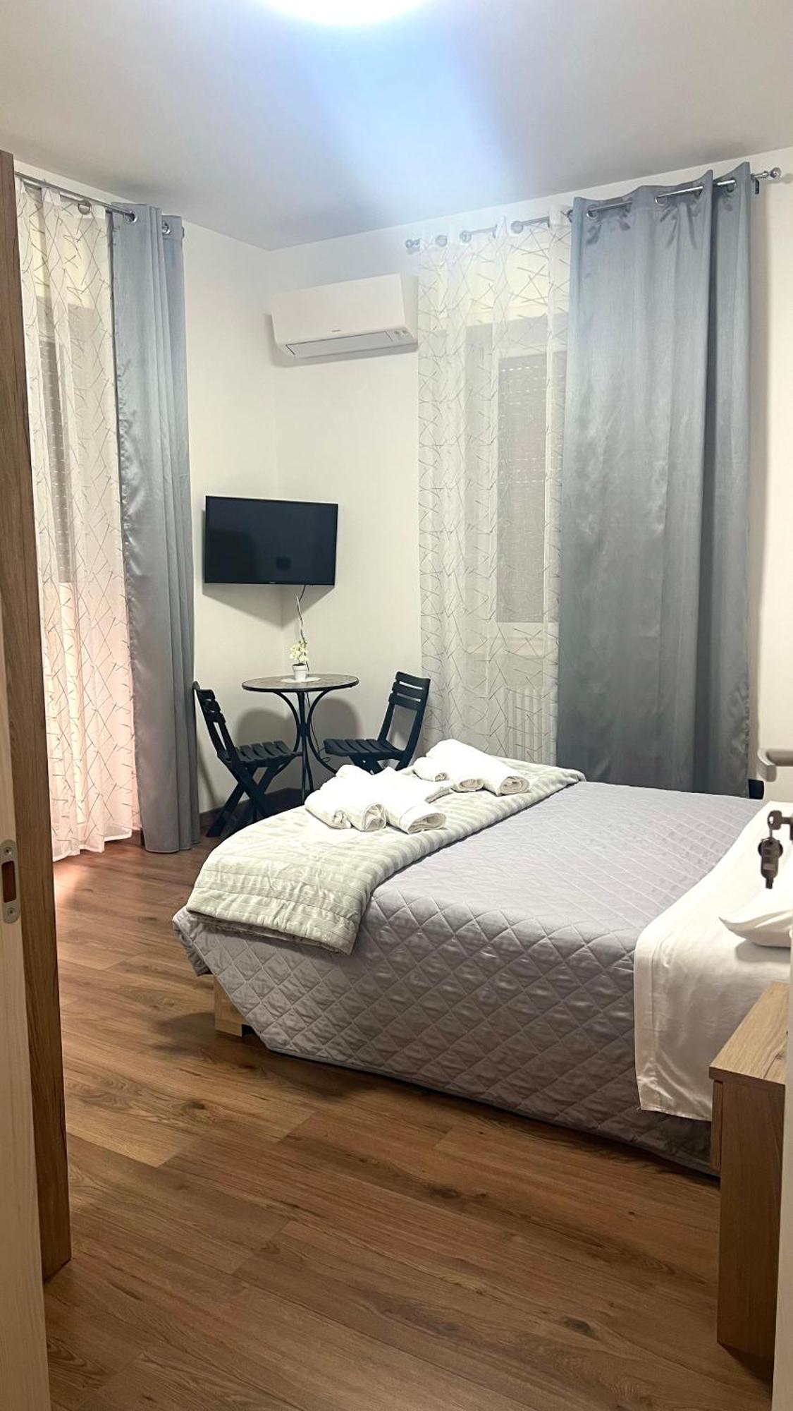 Juliet N - Rental Rooms Verona Exterior photo